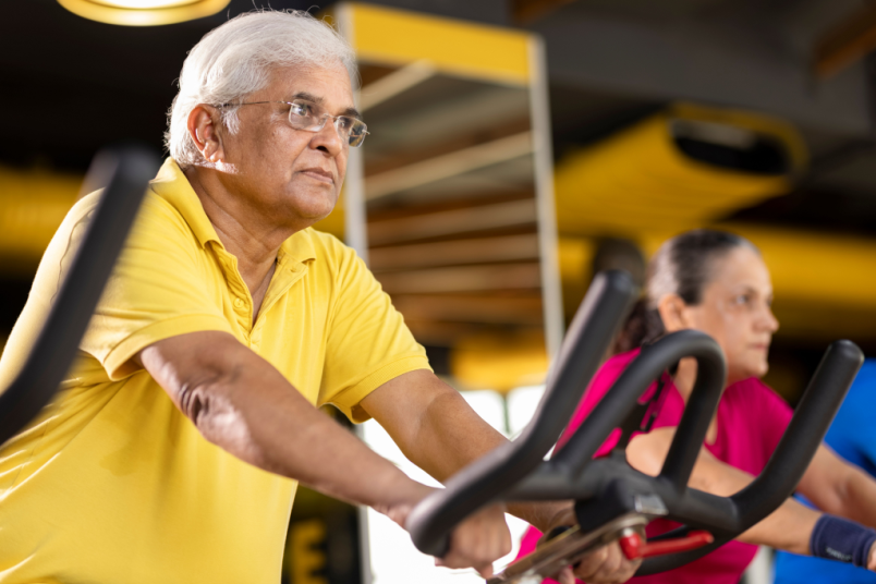 Senior Man Woman Doing Workout - KM NU Hospitals